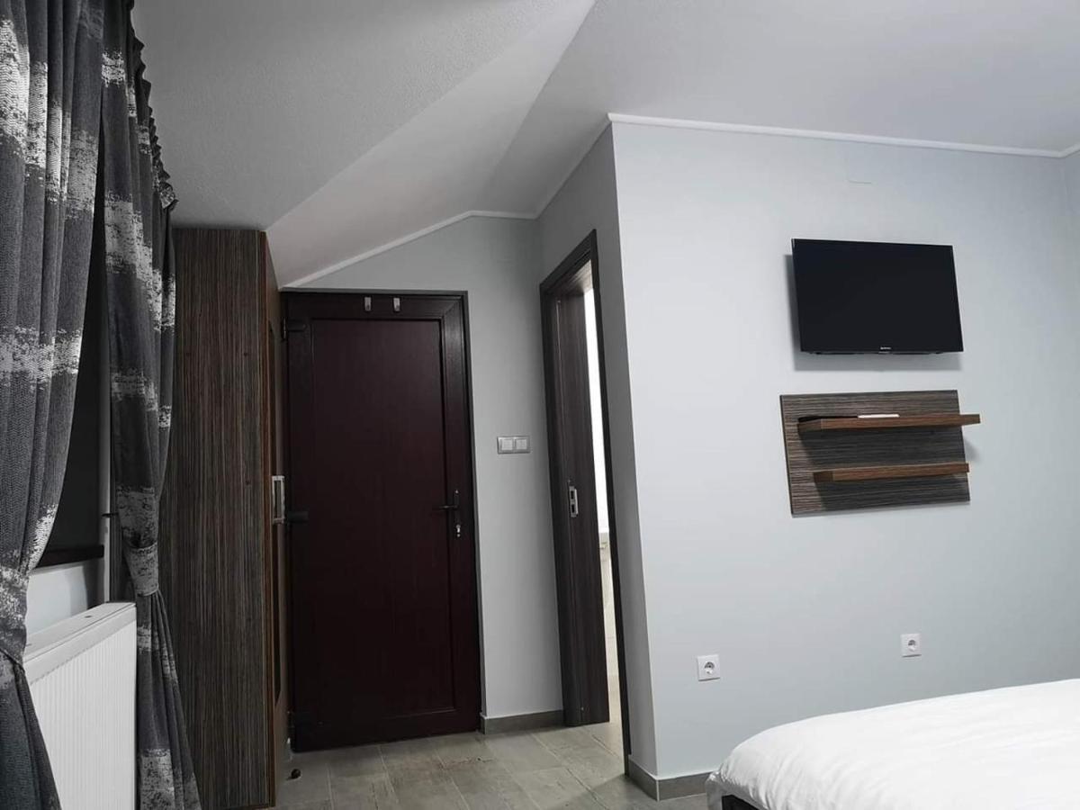 Hotel Casa Cizi Călimăneşti Exterior foto