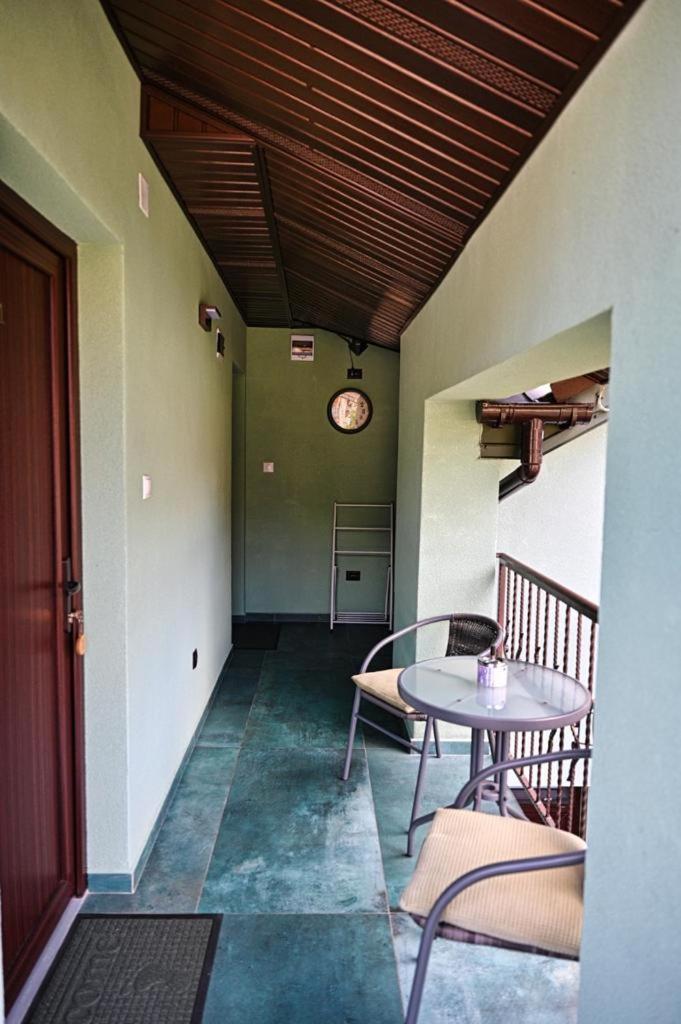 Hotel Casa Cizi Călimăneşti Exterior foto